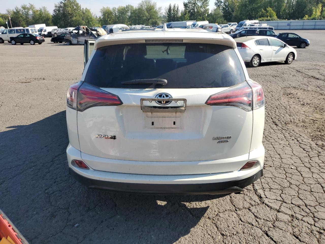 2016 Toyota Rav4 Limited - Фото 6