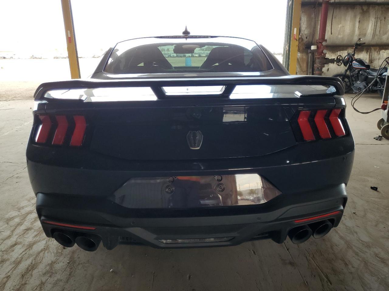 2024 Ford Mustang Dark Horse - Image 6