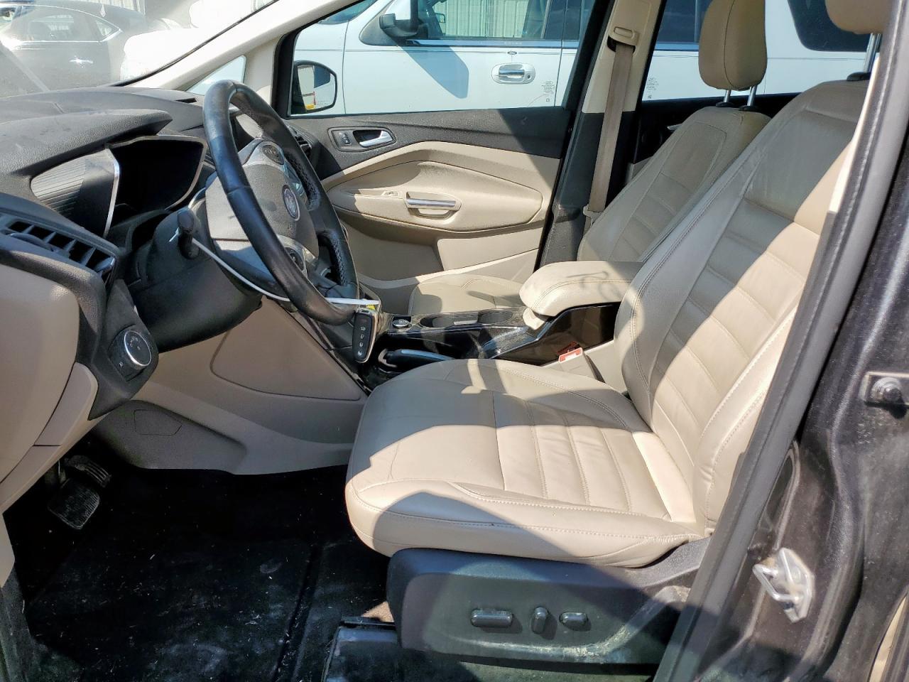 2018 Ford C-Max Titanium - Image 7