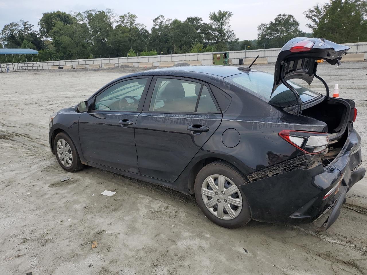 2022 Kia Rio Lx - Image 2