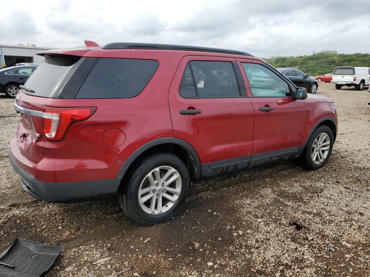 2017 Ford Explorer - Фото 3