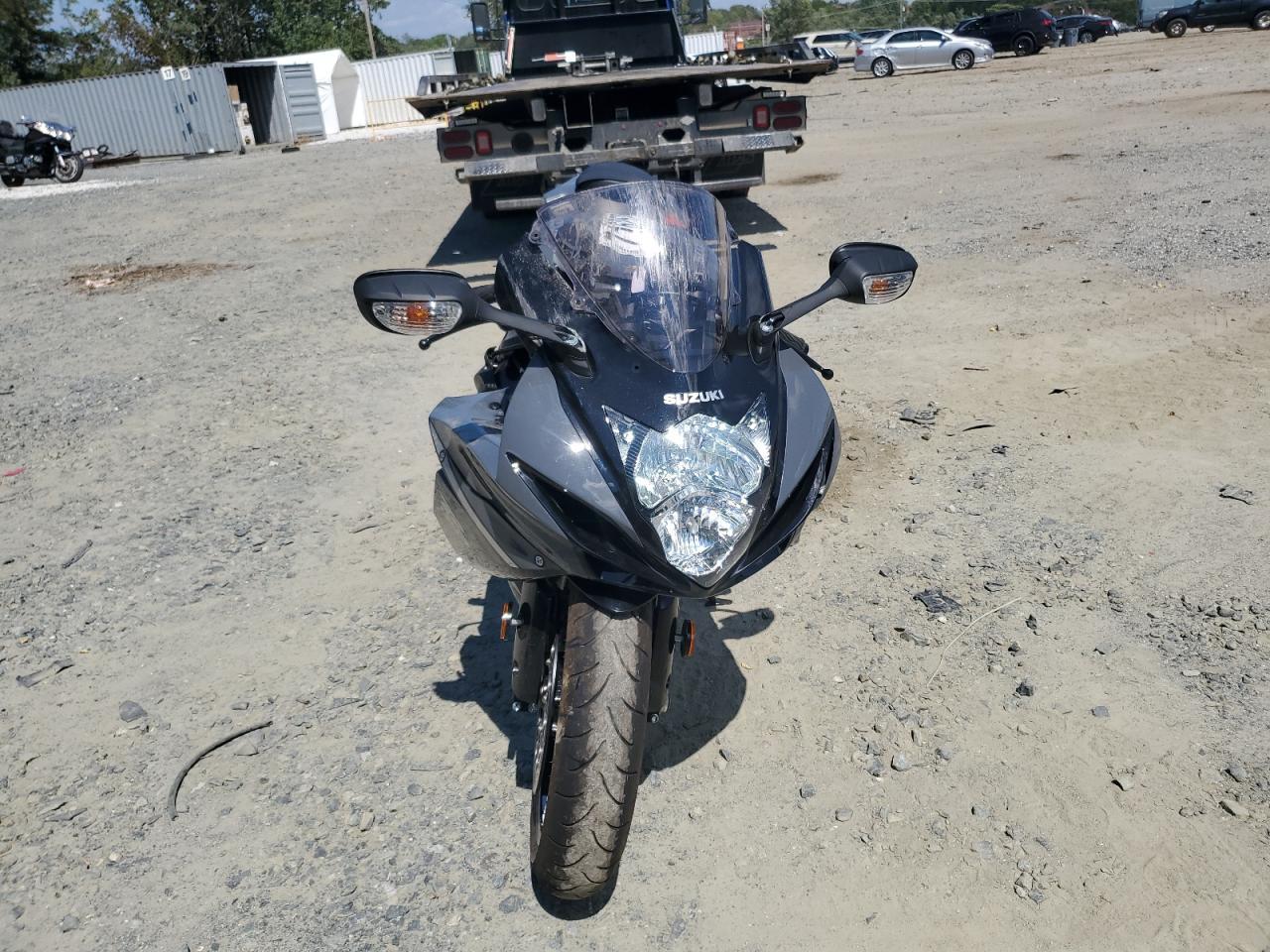 2025 Suzuki Gsx-R600 - Image 2