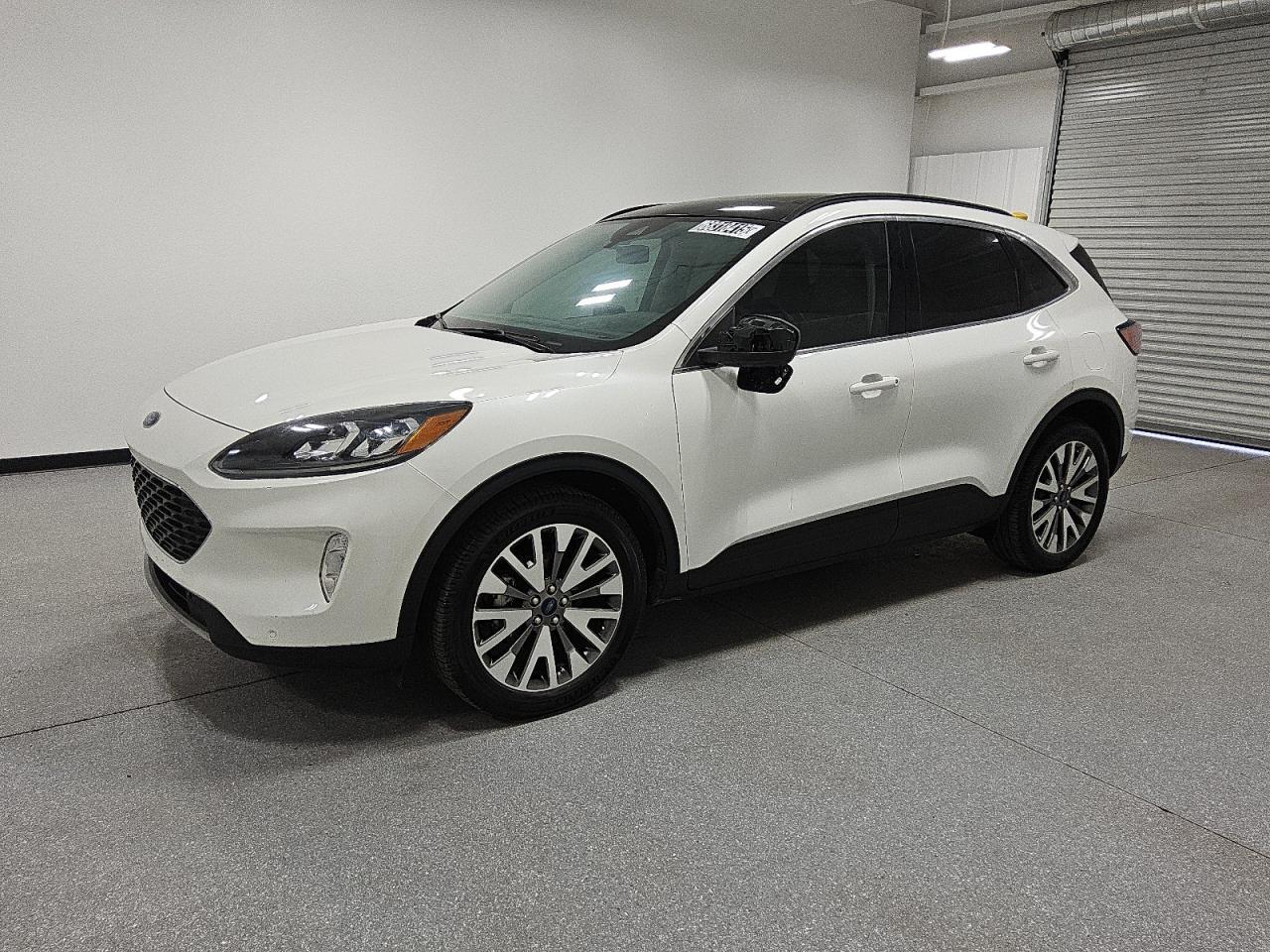 2022 Ford Escape Titanium