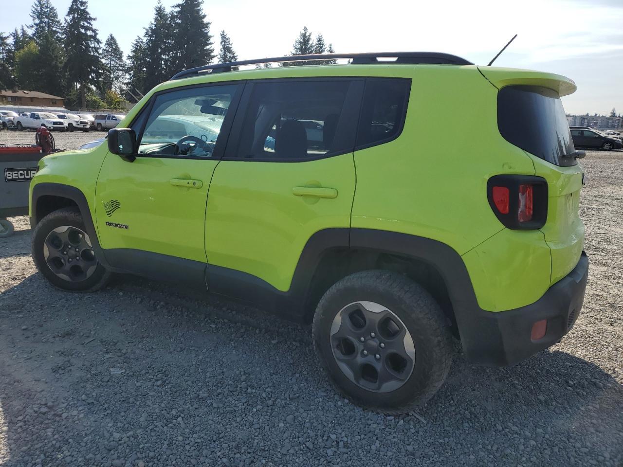 2017 Jeep Renegade Sport - Image 2