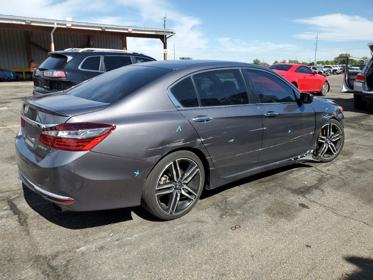 2016 Honda Accord Sport - Image 3