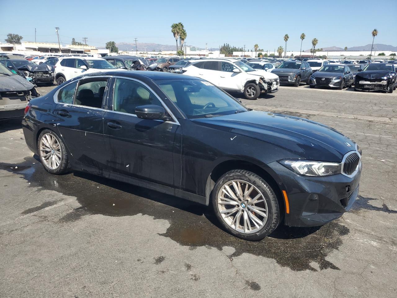 2024 BMW 330I - Image 4