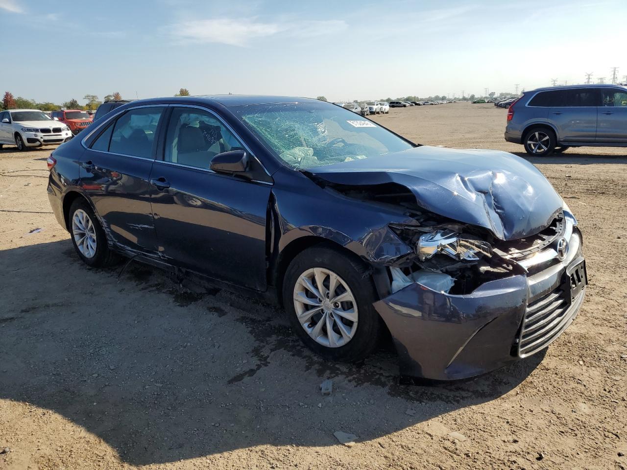 2015 Toyota Camry Le - Фото 4