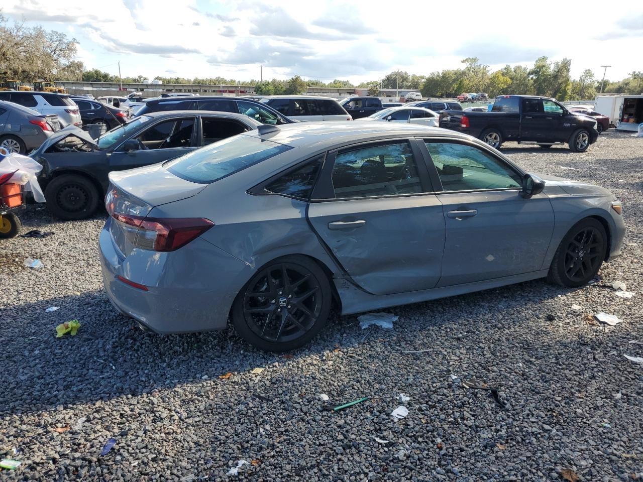 2025 Honda Civic Sport - Фото 3