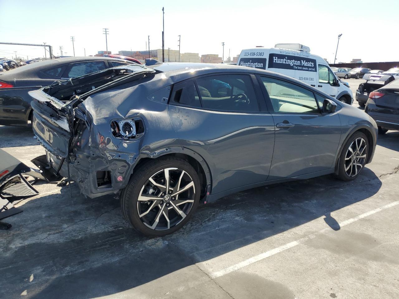 2024 Toyota Prius Prime Se - Image 3