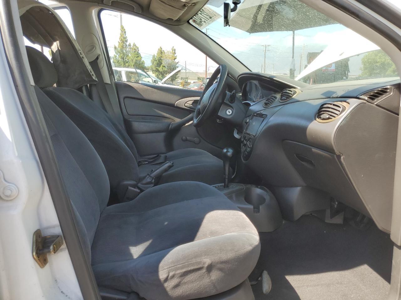 2001 Ford Focus Lx - Image 7