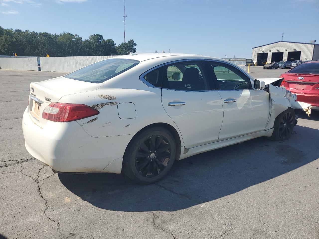 2012 Infiniti M37 X - Фото 3