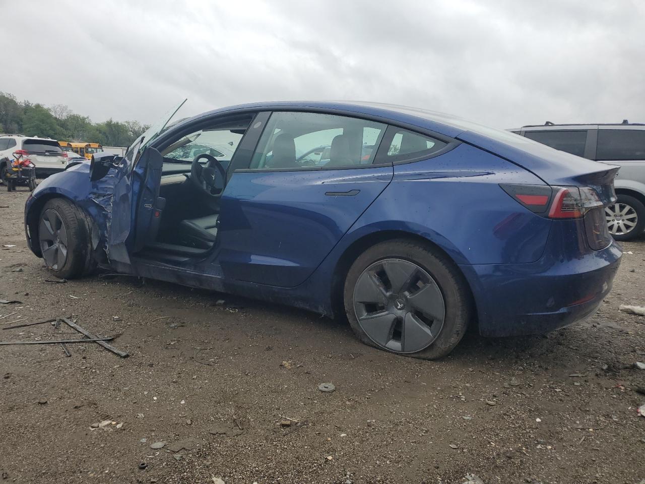 2021 Tesla Model 3 - Image 2
