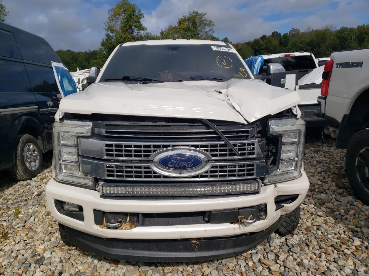 2017 Ford F350 Super Duty - Фото 5