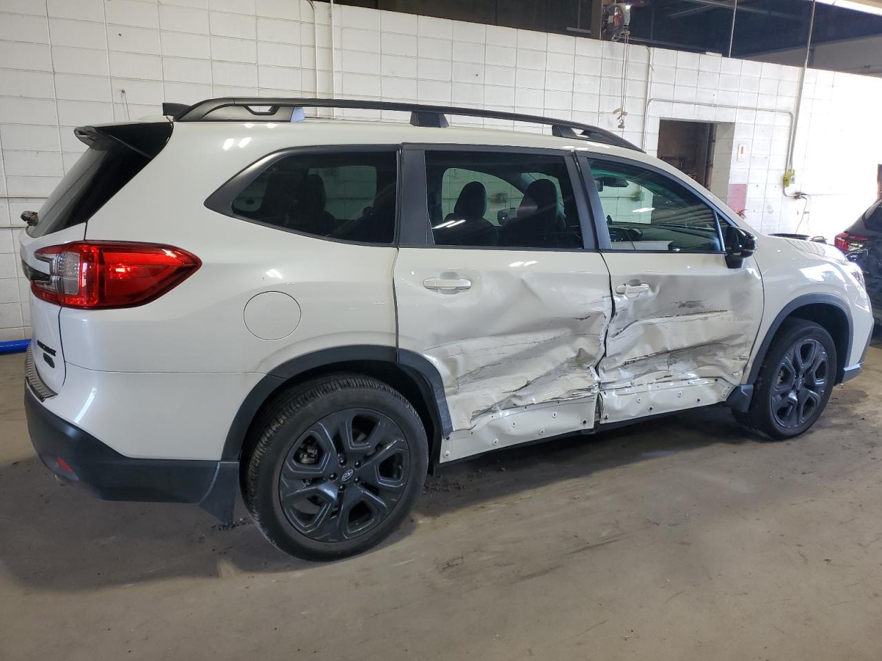 2025 Subaru Ascent Onyx Edition - Фото 3