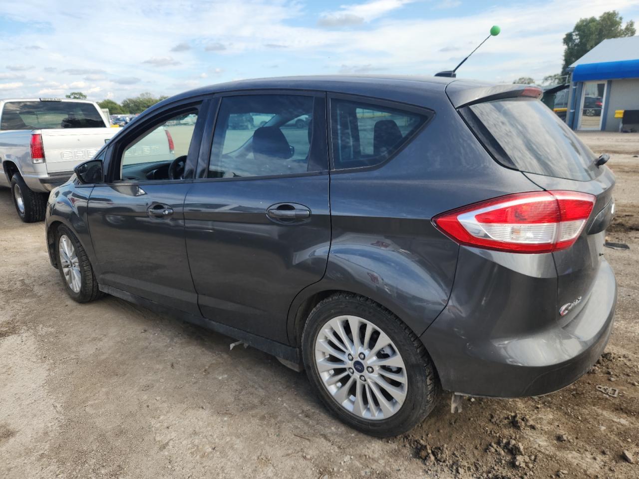 2017 Ford C-Max Se - Image 2