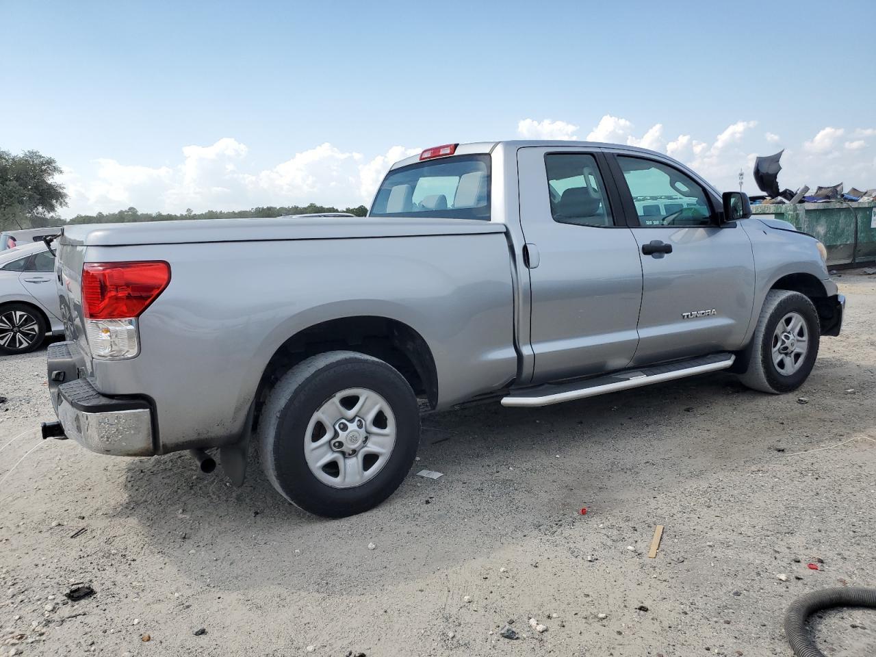 2011 Toyota Tundra Double Cab Sr5 - Фото 3
