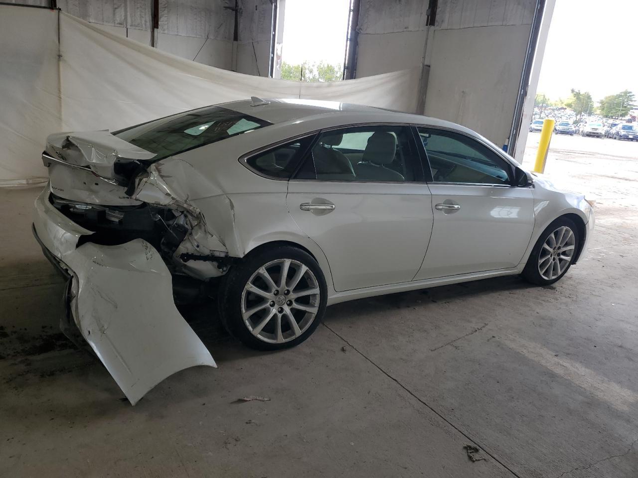 2014 Toyota Avalon Base - Image 3