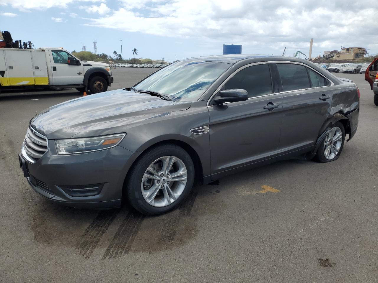 2017 Ford Taurus Sel