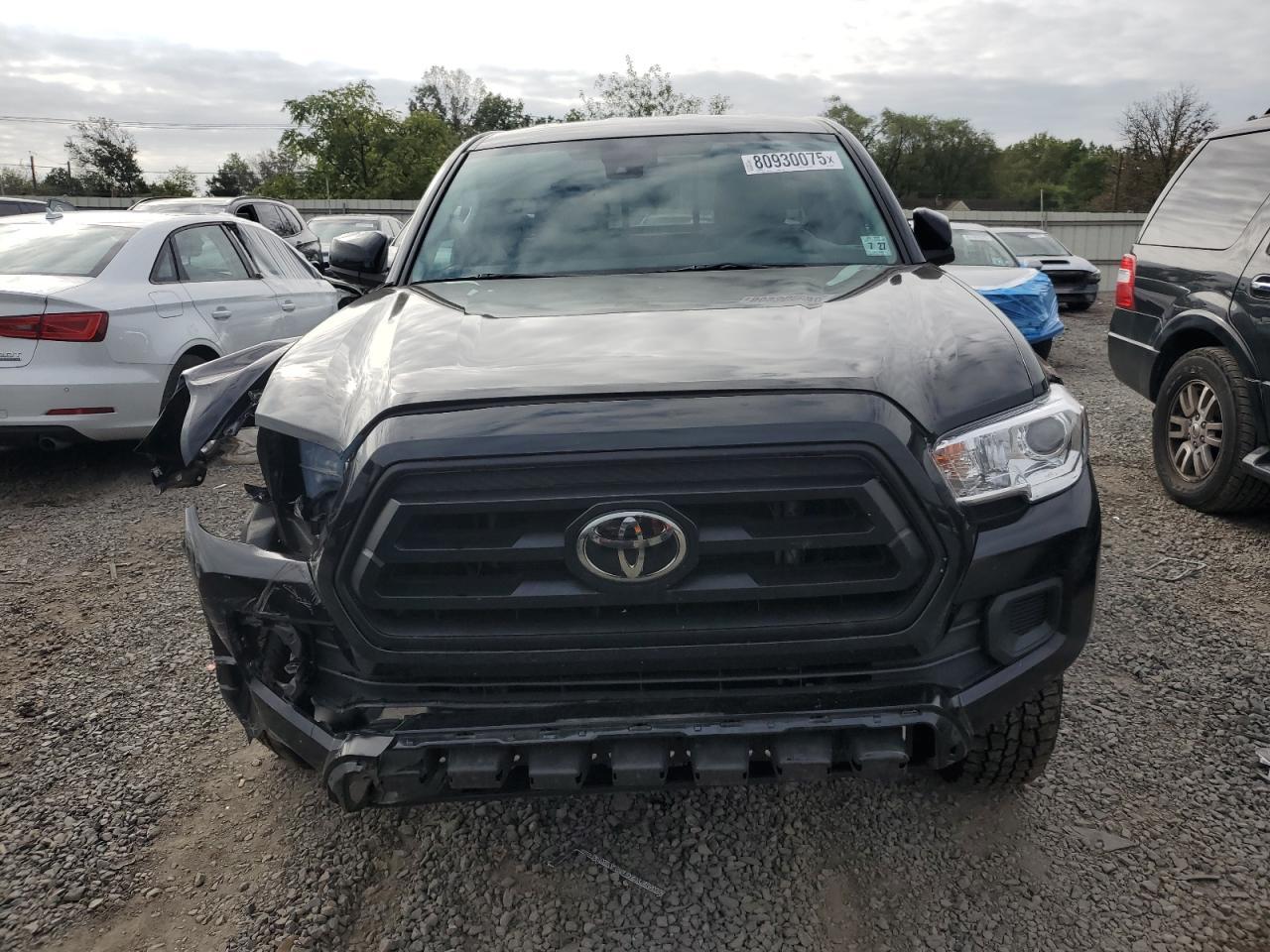2022 Toyota Tacoma Access Cab - Image 5