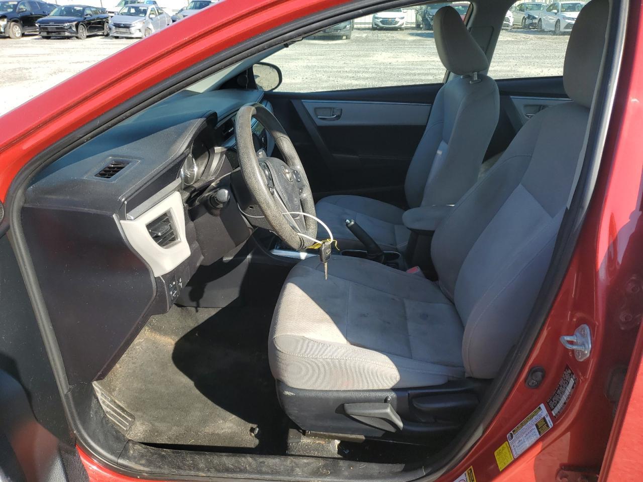 2015 Toyota Corolla L - Фото 7