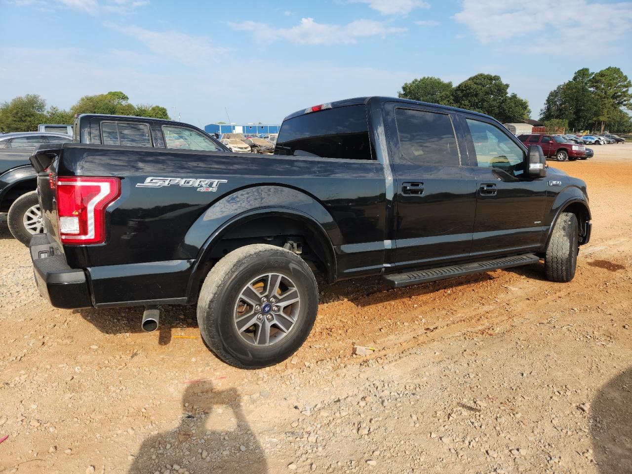 2017 Ford F150 Supercrew - Image 3