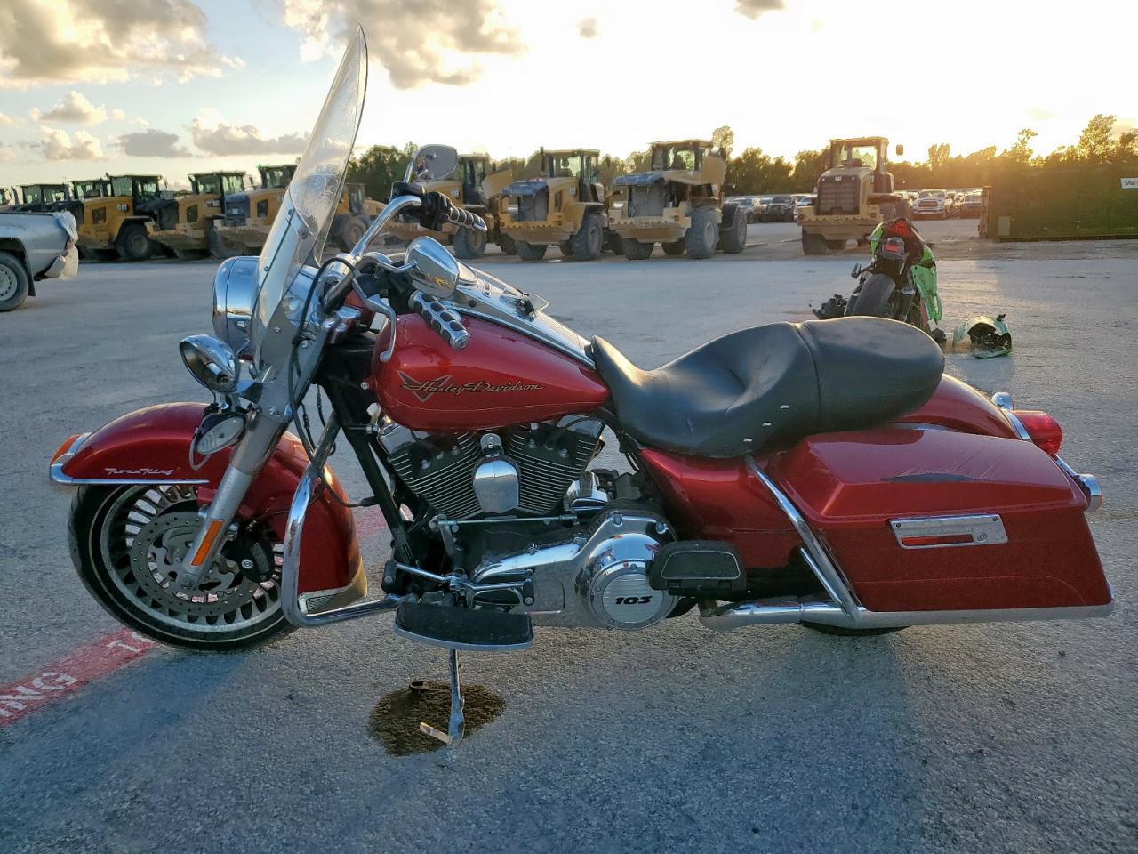 2013 Harley-Davidson Flhr Road King - Фото 3