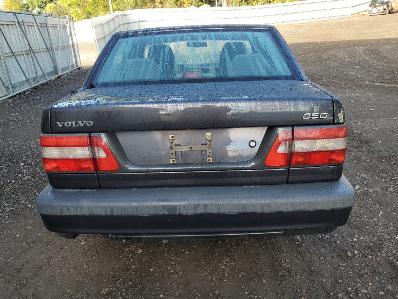 1997 Volvo 850 - Image 6