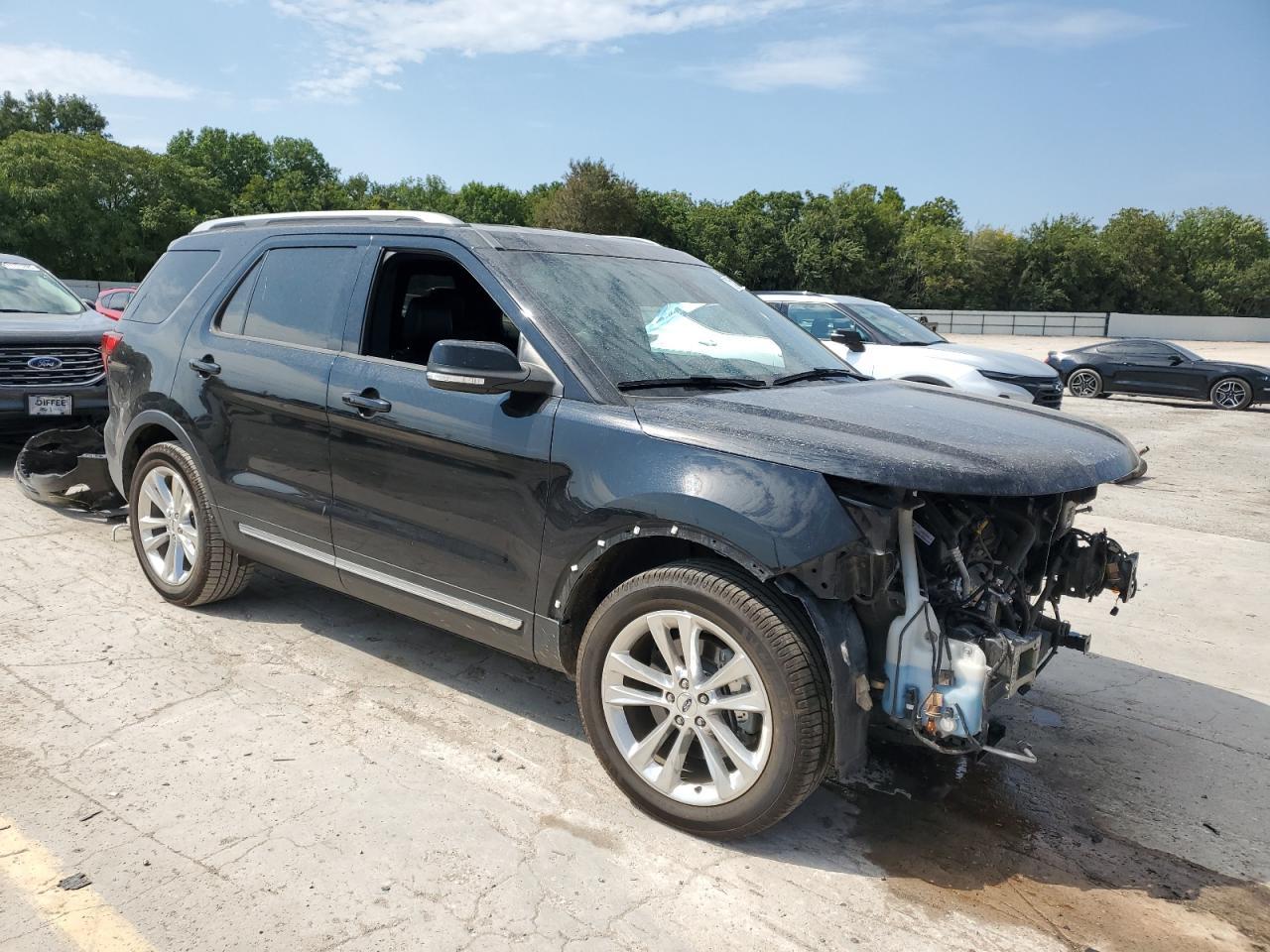 2018 Ford Explorer Xlt - Image 4