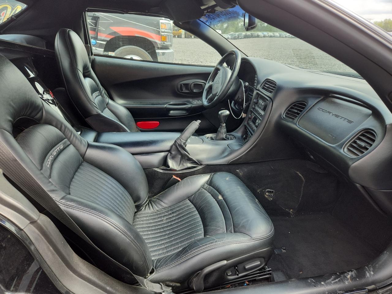 2001 Chevrolet Corvette - Фото 7