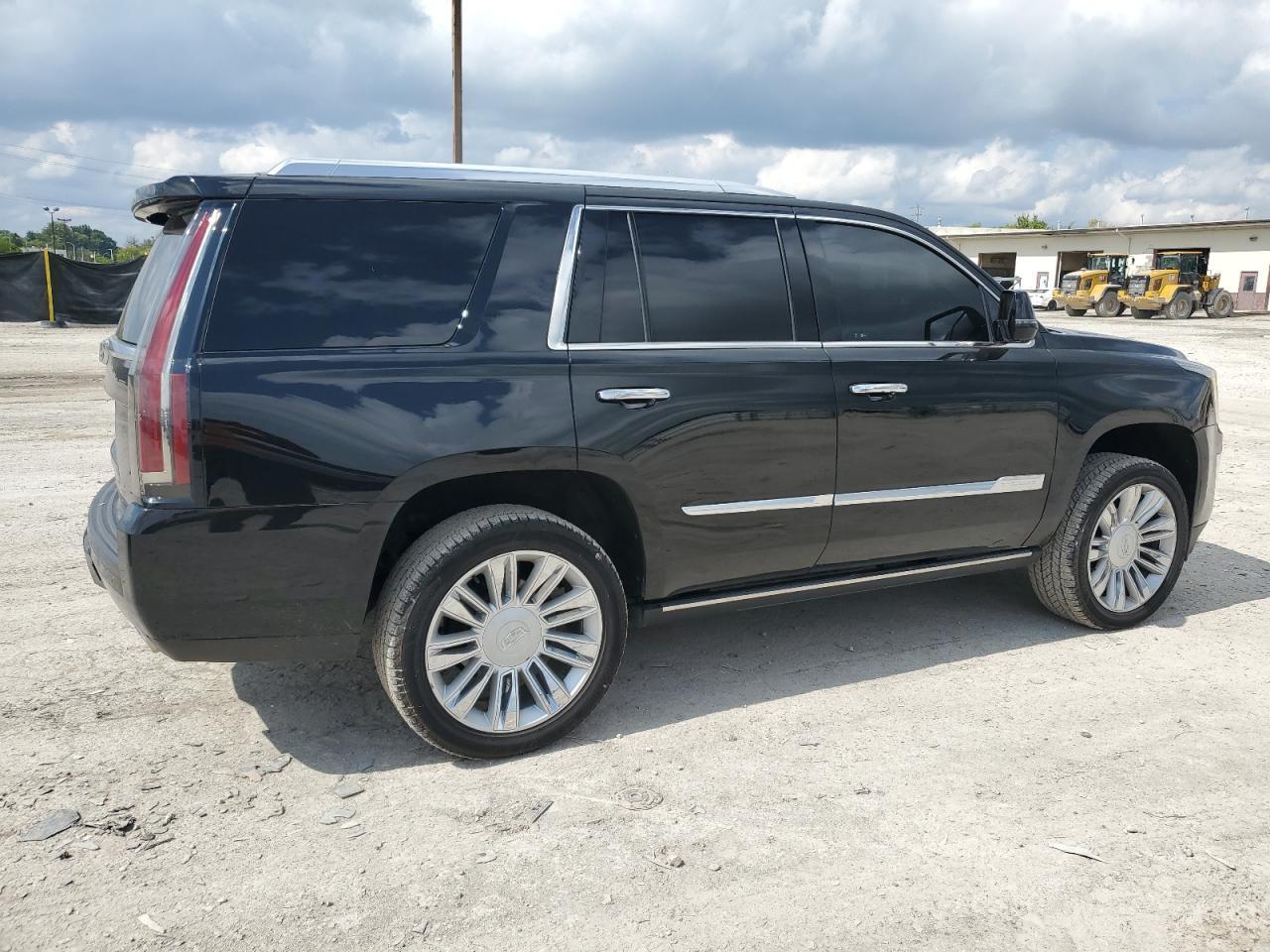 2016 Cadillac Escalade Platinum - Фото 3