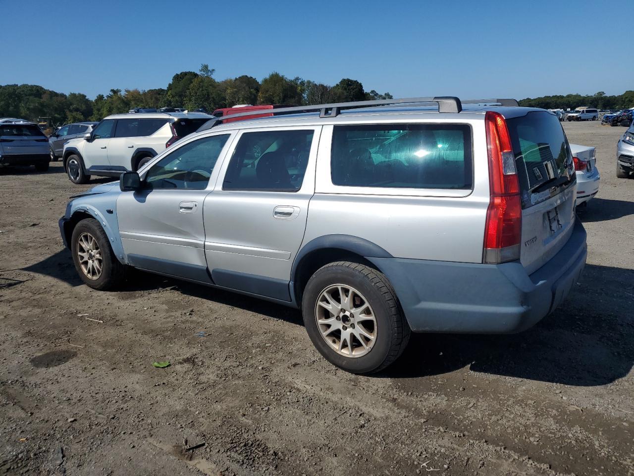 2004 Volvo Xc70 - Фото 2