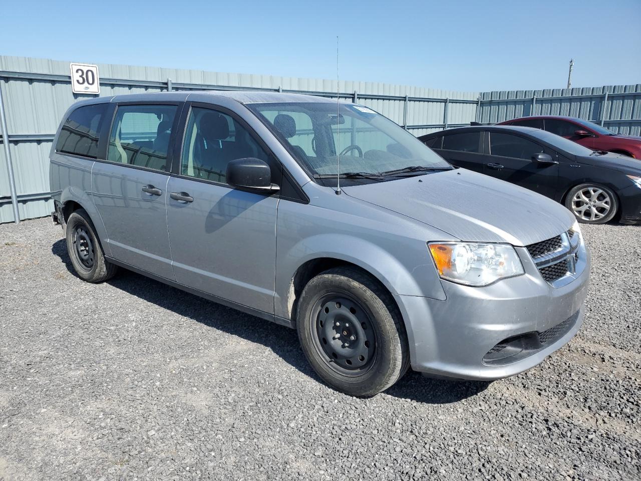 2018 Dodge Grand Caravan Se - Image 4