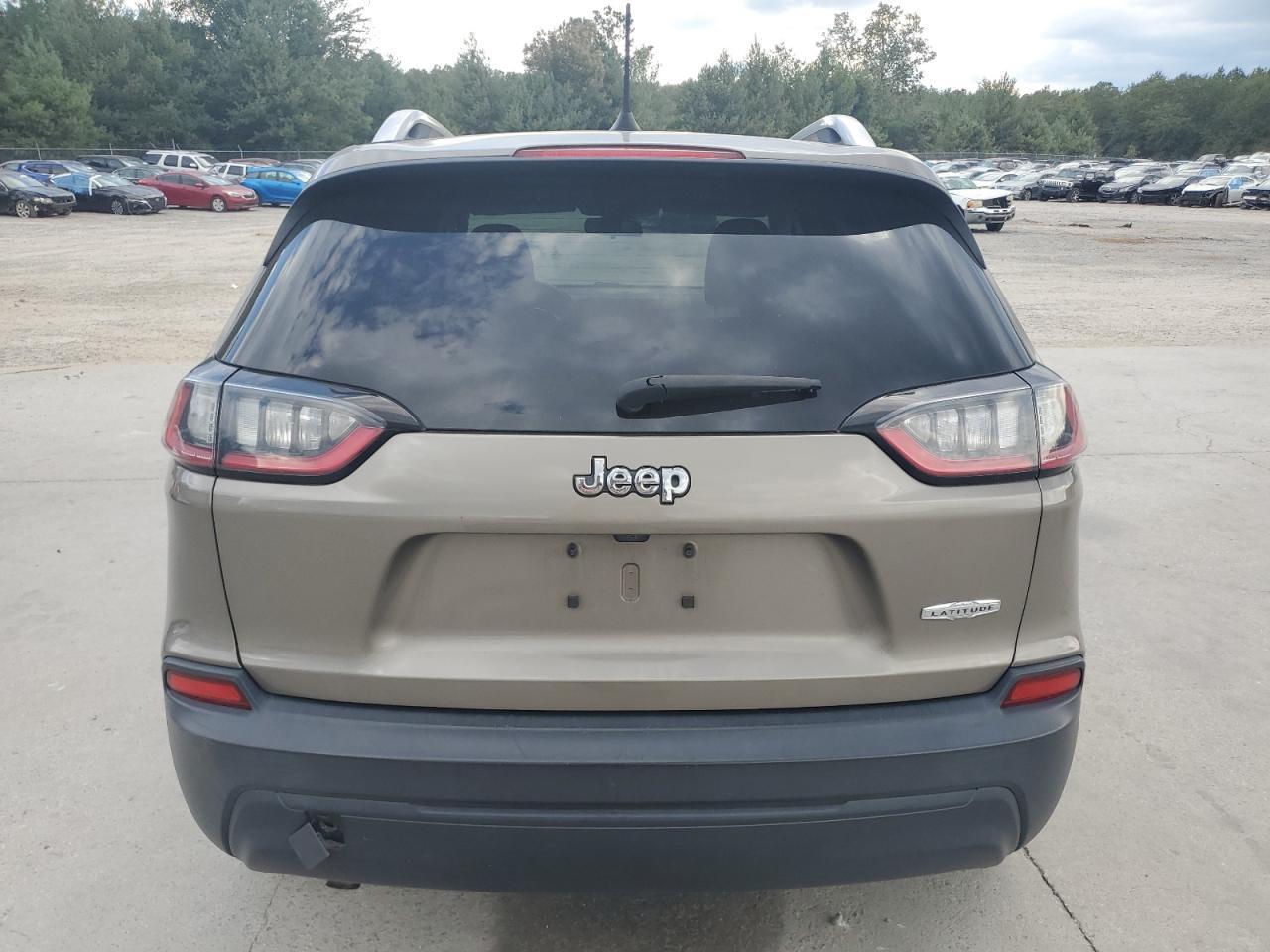 2019 Jeep Cherokee Latitude - Фото 6