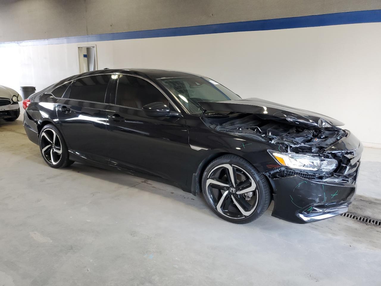 2021 Honda Accord Sport - Image 4