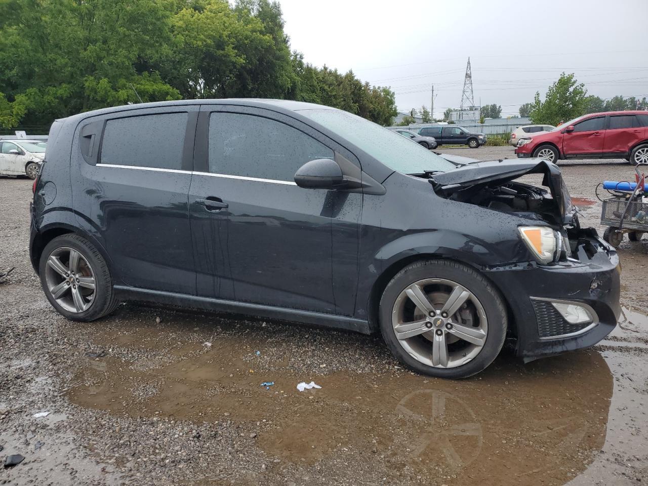 2015 Chevrolet Sonic Rs - Фото 4
