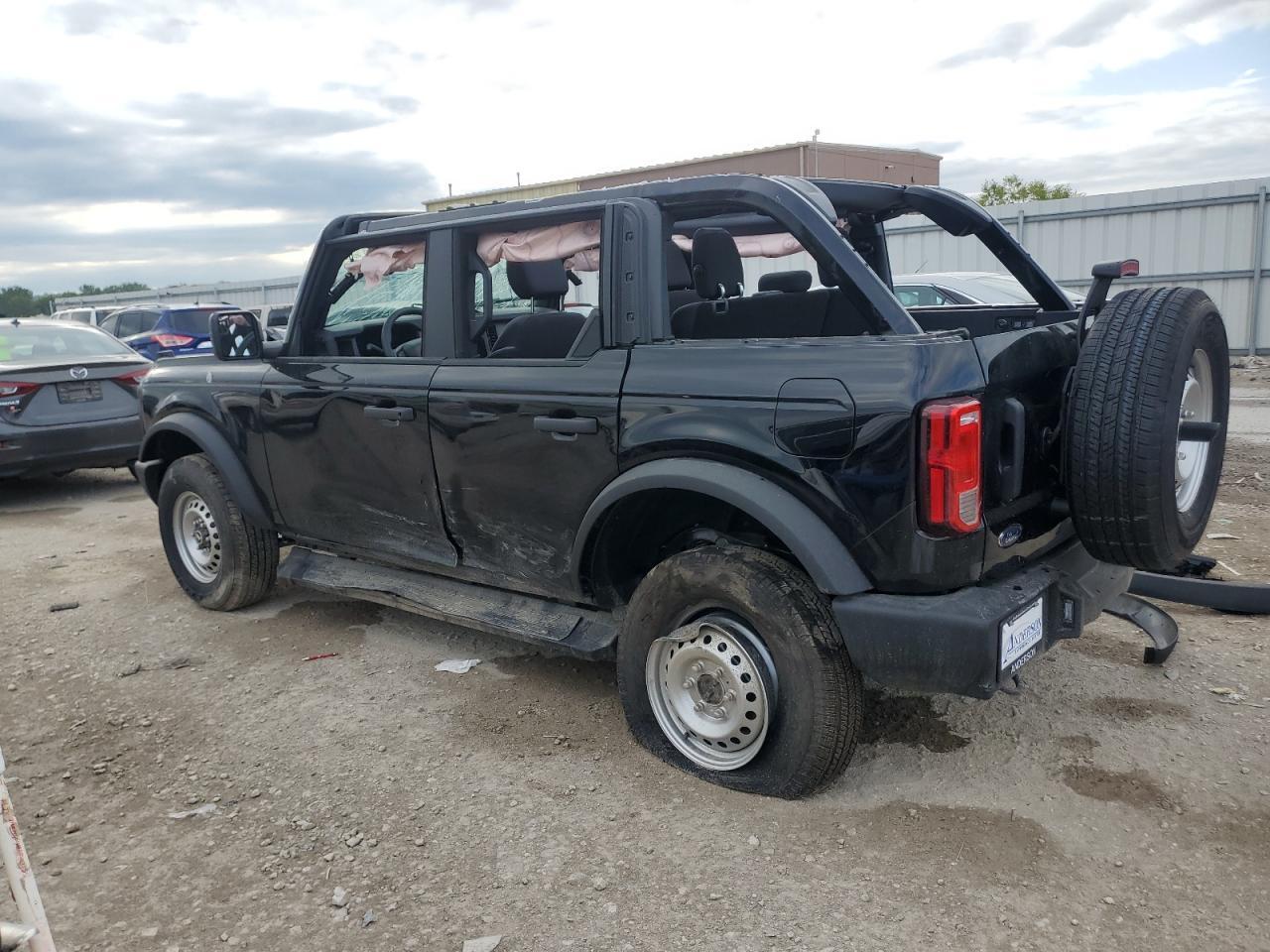 2025 Ford Bronco - Фото 2