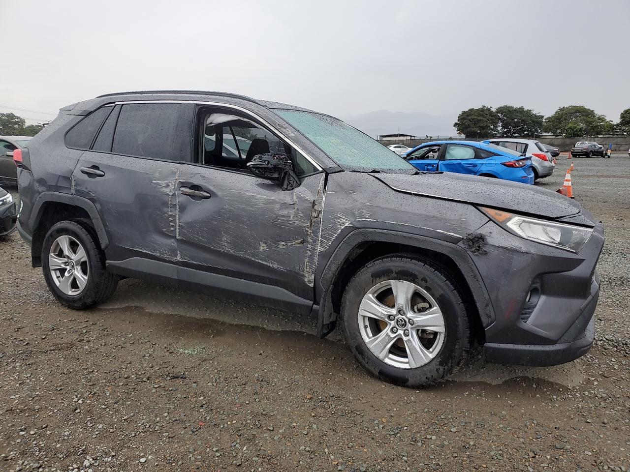 2019 Toyota Rav4 Xle - Image 4