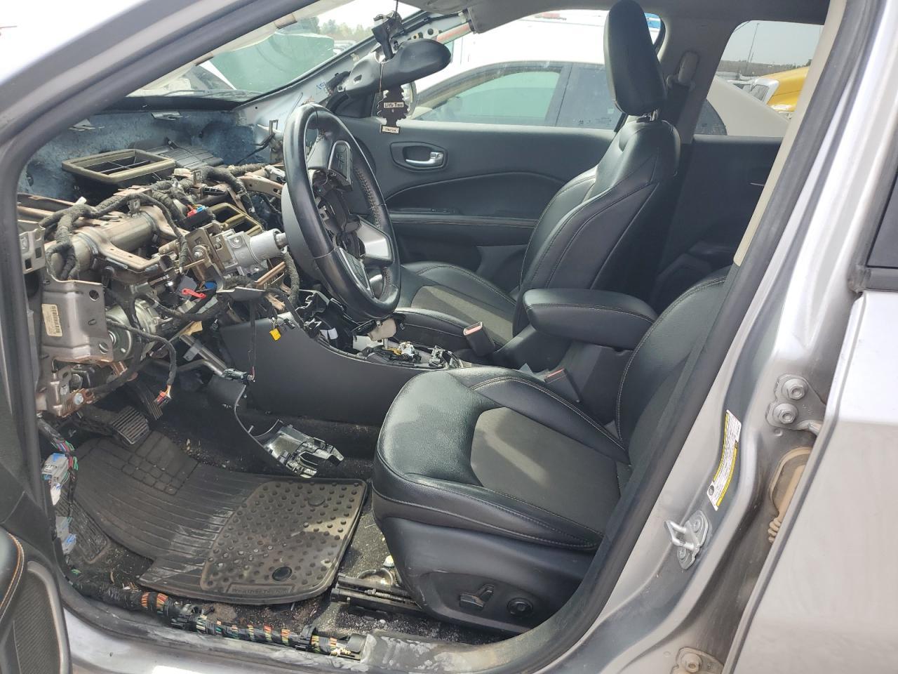 2018 Jeep Compass Latitude - Image 7