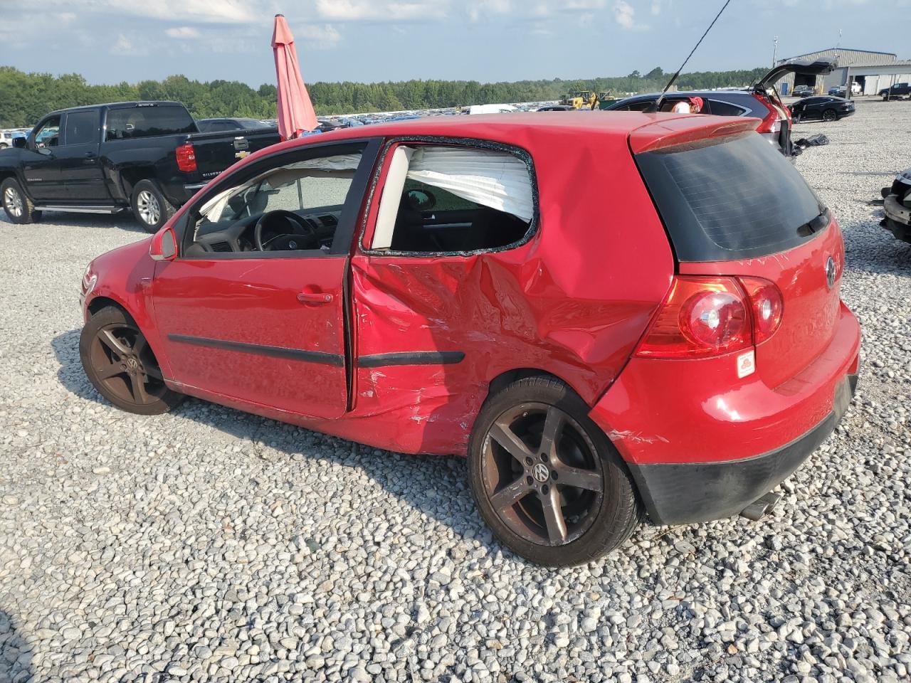 2008 Volkswagen Rabbit - Image 2