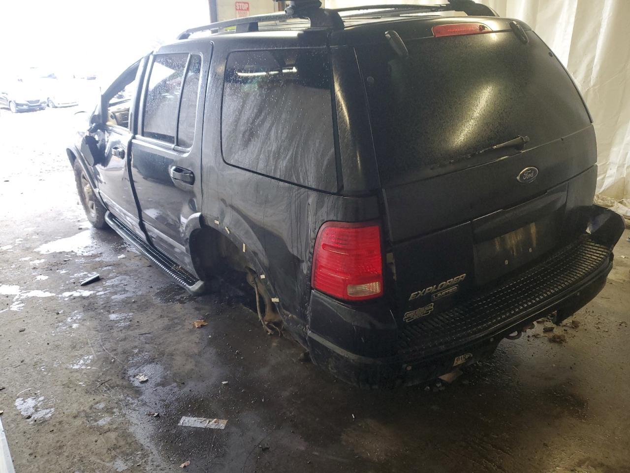 2002 Ford Explorer Limited - Фото 3