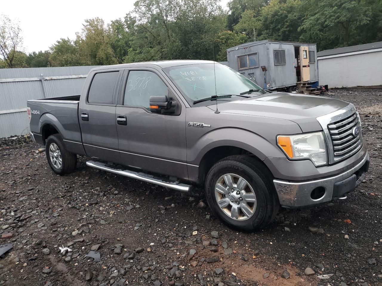 2011 Ford F150 Supercrew - Image 4