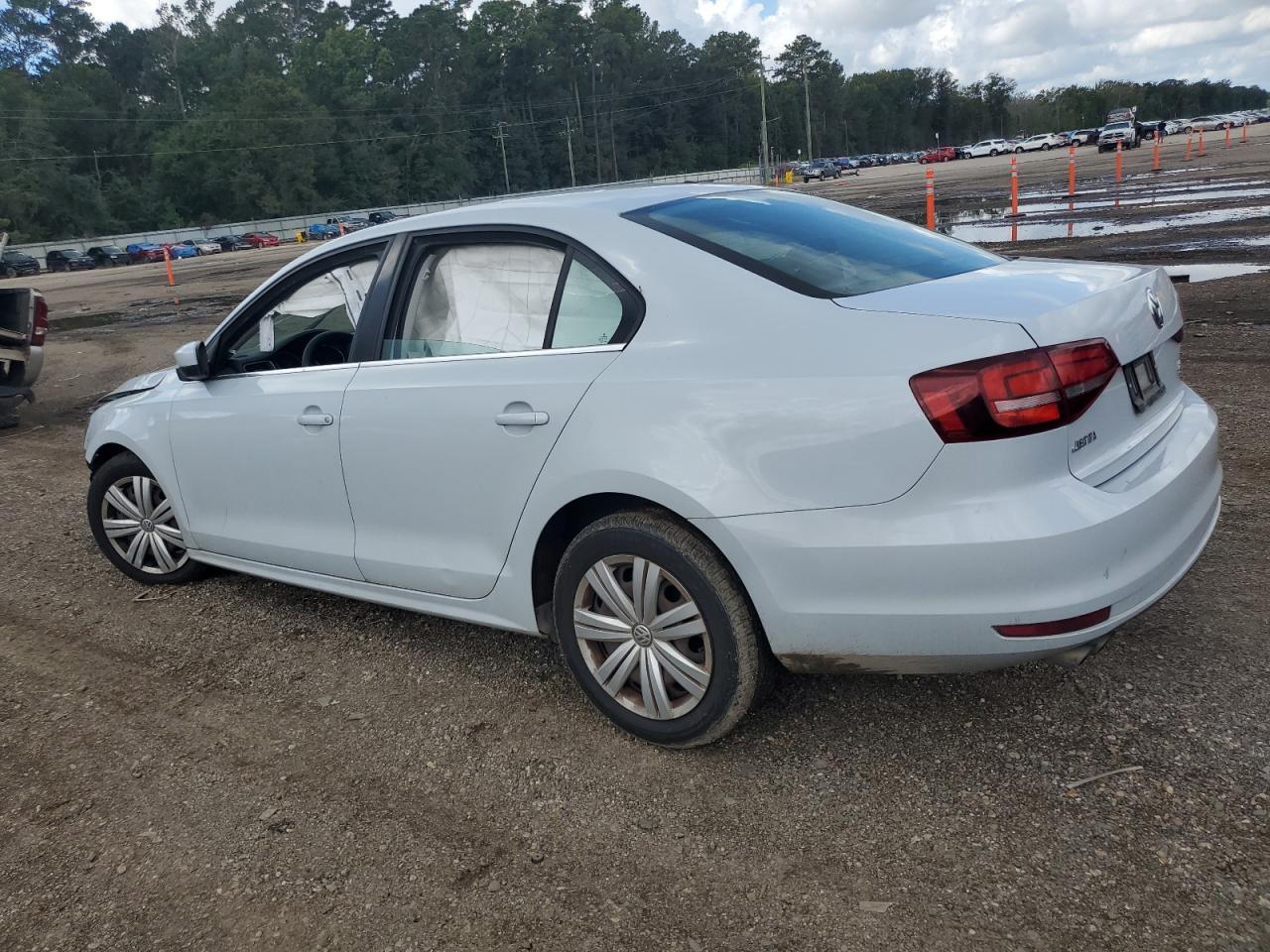 2017 Volkswagen Jetta S - Image 2