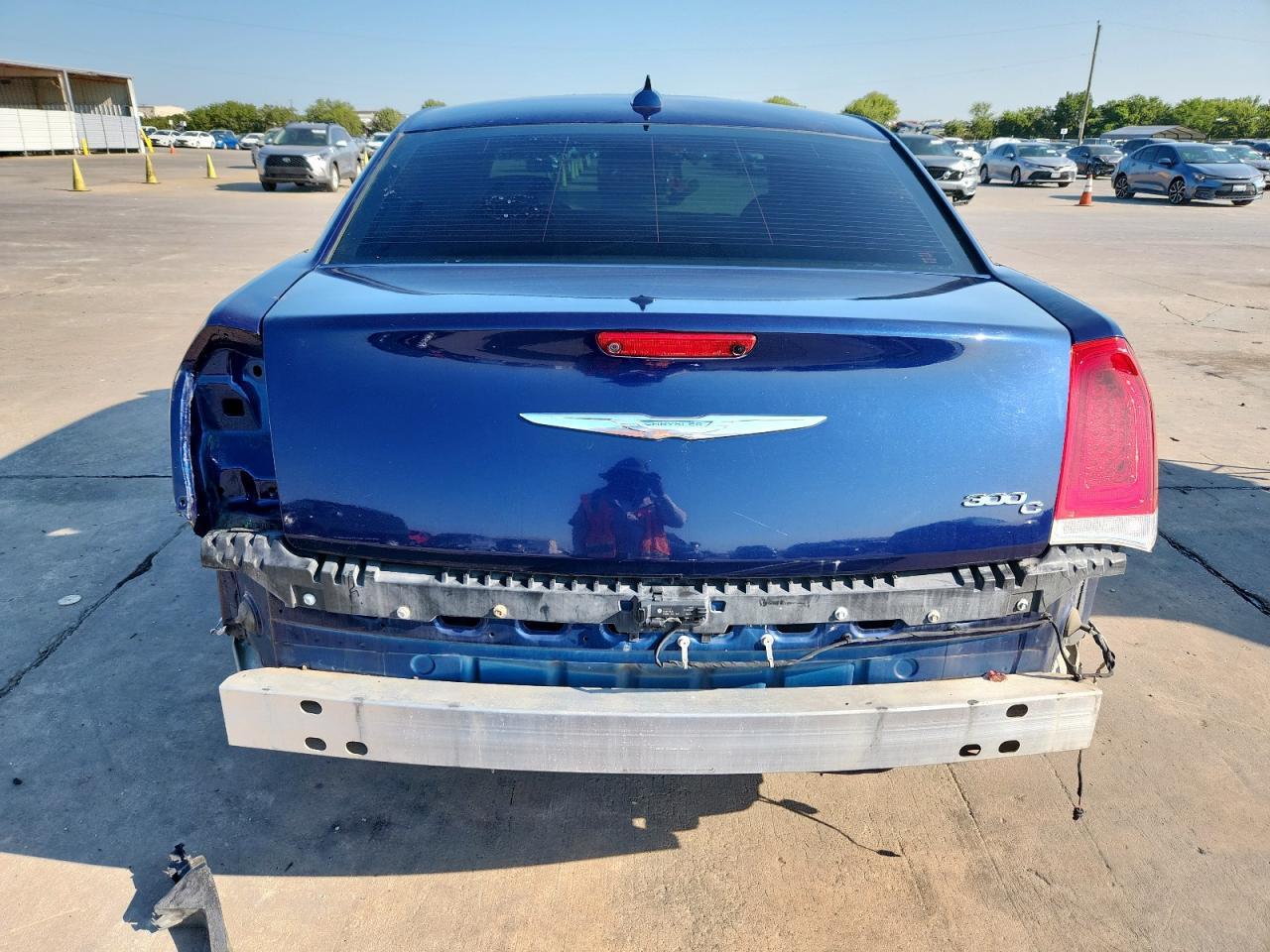 2017 Chrysler 300C - Фото 6