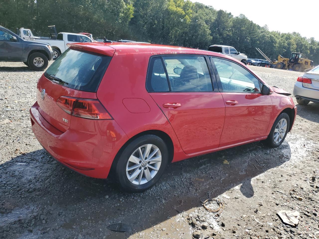 2015 Volkswagen Golf - Image 3