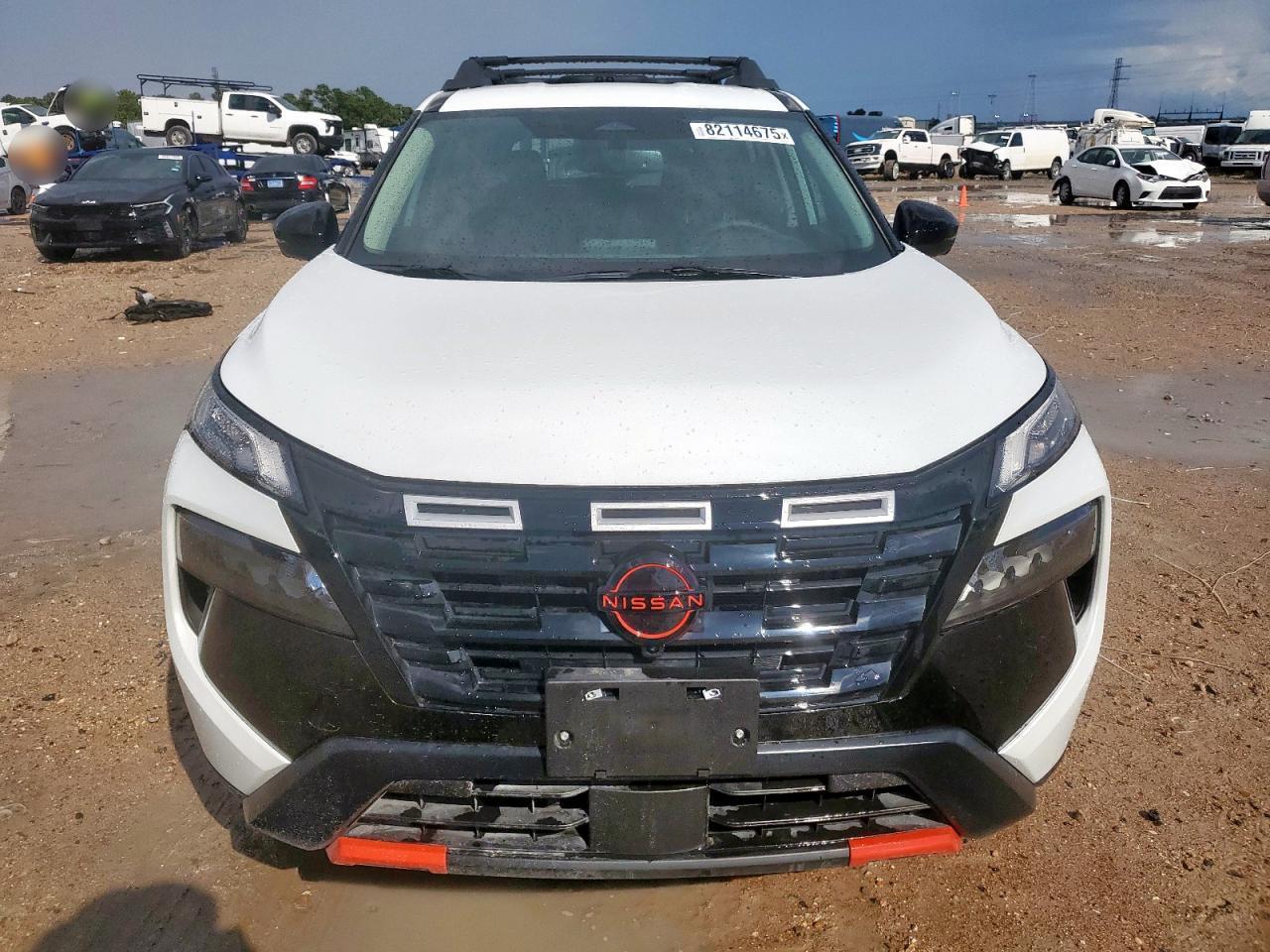 2025 Nissan Rogue Sv - Image 5