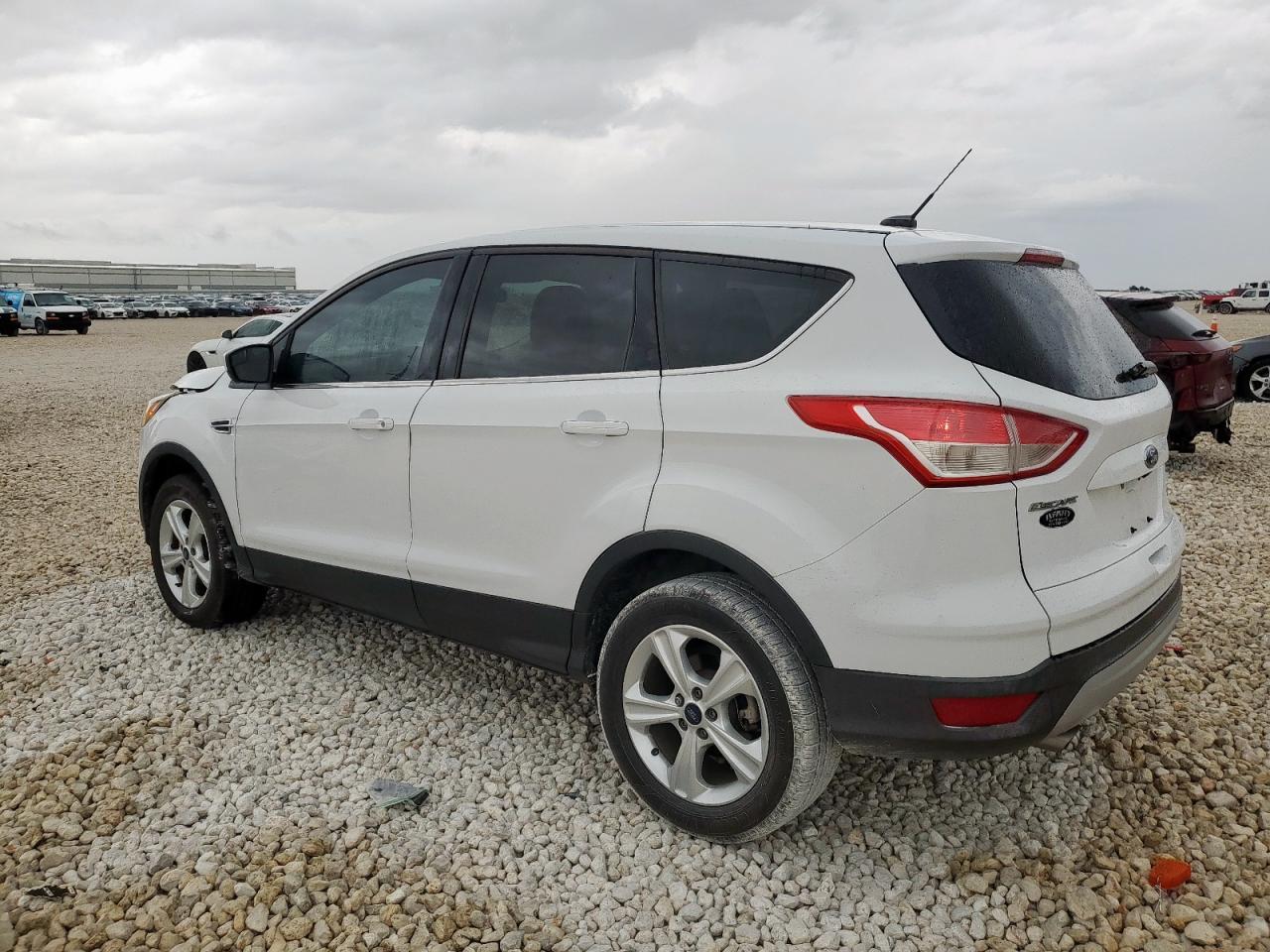 2016 Ford Escape Se - Image 2