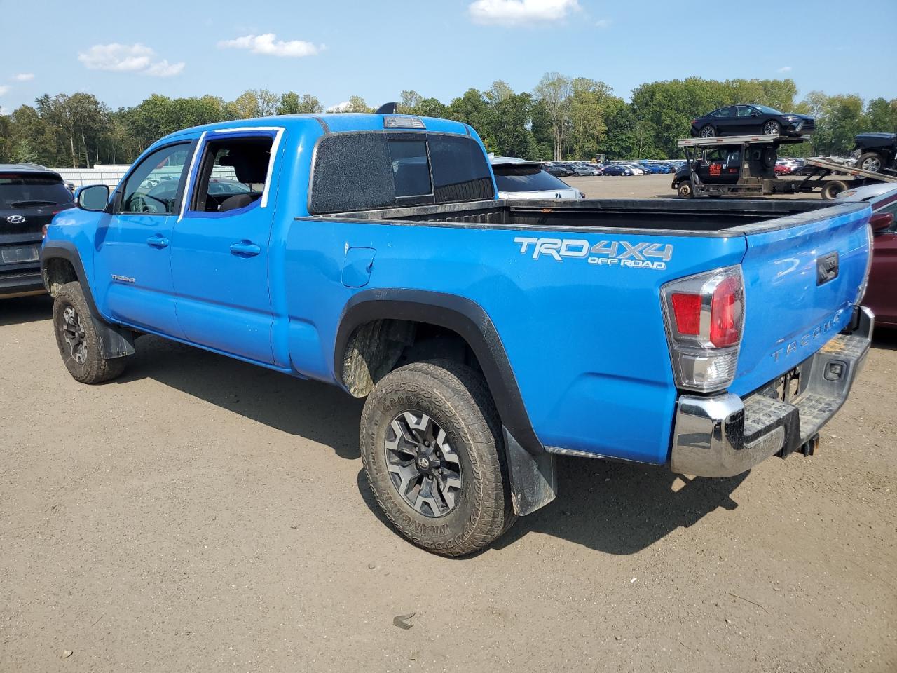 2021 Toyota Tacoma Double Cab - Фото 2