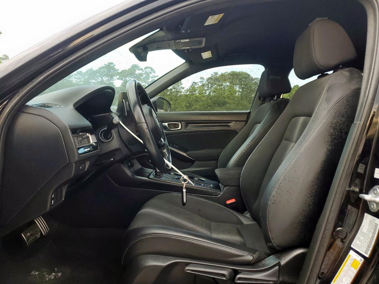 2023 Honda Civic Sport - Image 7