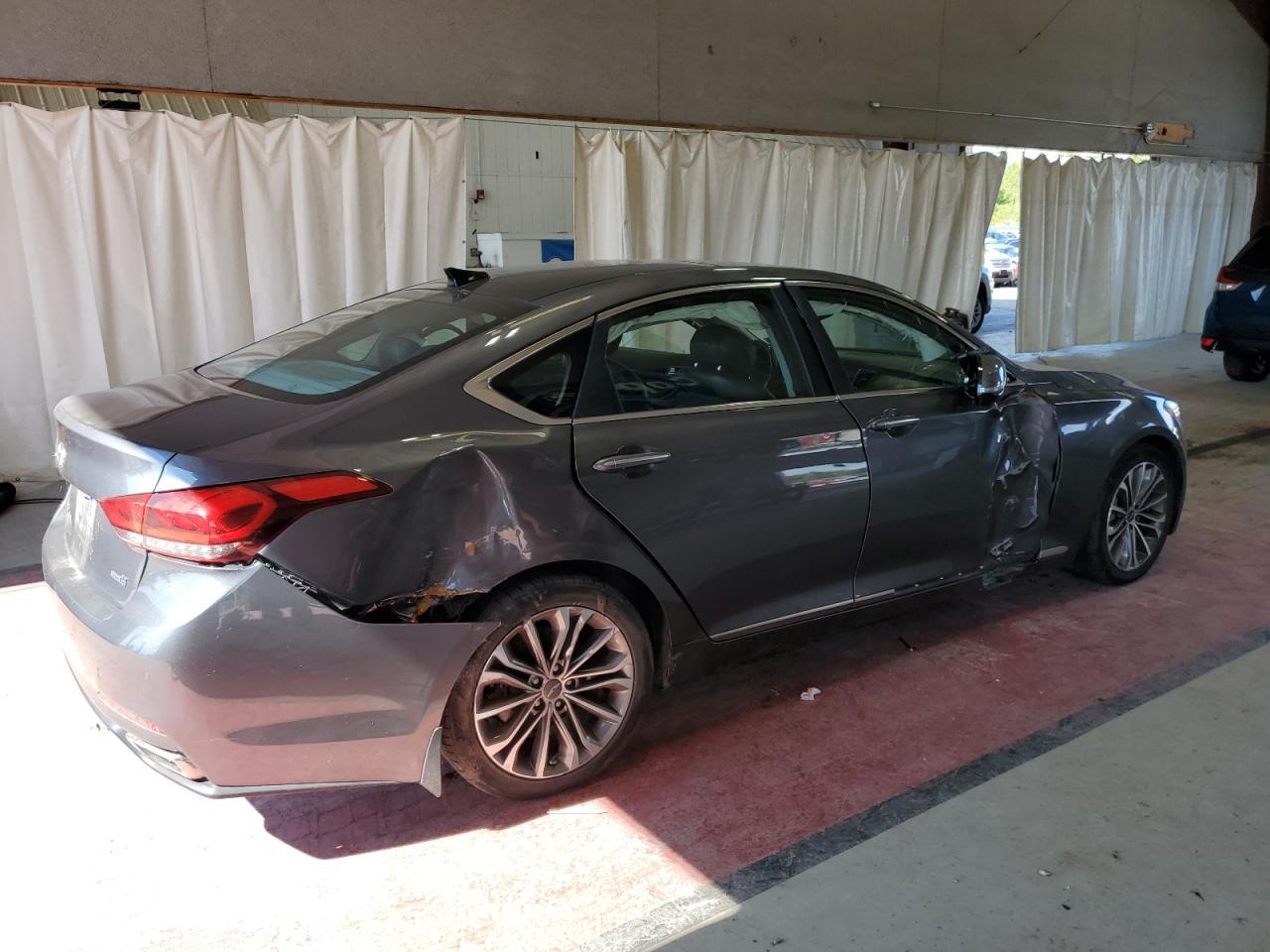 2015 Hyundai Genesis 3.8L - Фото 3