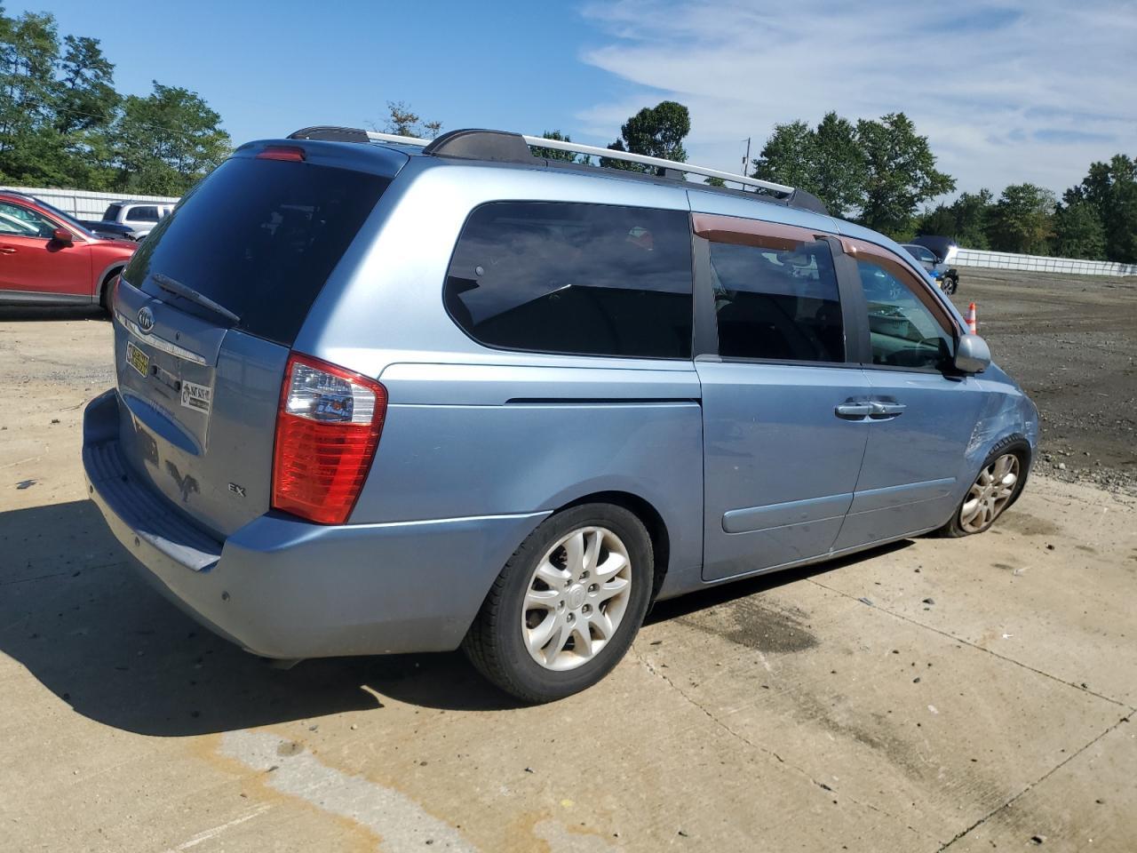 2008 Kia Sedona Ex - Image 3
